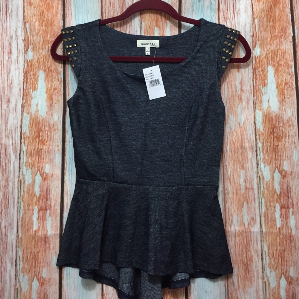 Monteau Los Angeles Cap Sleeve Peplum Top